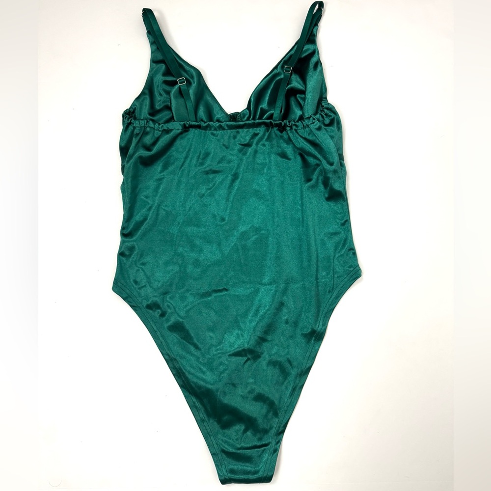 Women's Sexy Green Metallic Shiny Bodysuit Tank Top L NWOT - Picture 6 of 7